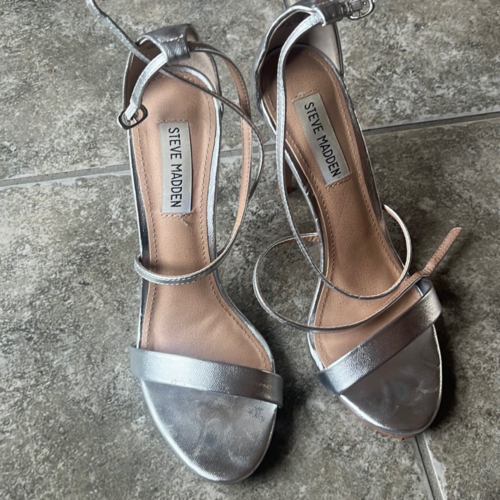 Steve Madden silver shoes